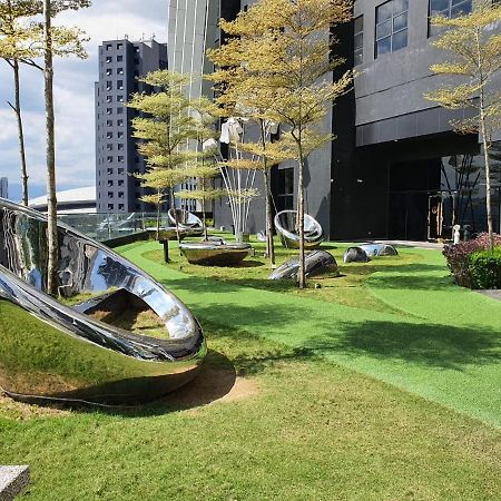 Arte Mont Kiara By Iluxhome Kuala Lumpur Eksteriør billede